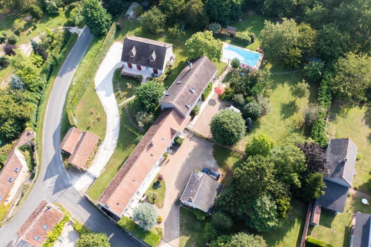 Le Clos De La Rousseliere Francueil Eksteriør bilde